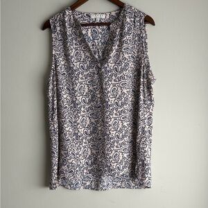 Chaus New York Sleeveless Blouse Womens Large Cream Navy Paisley Top